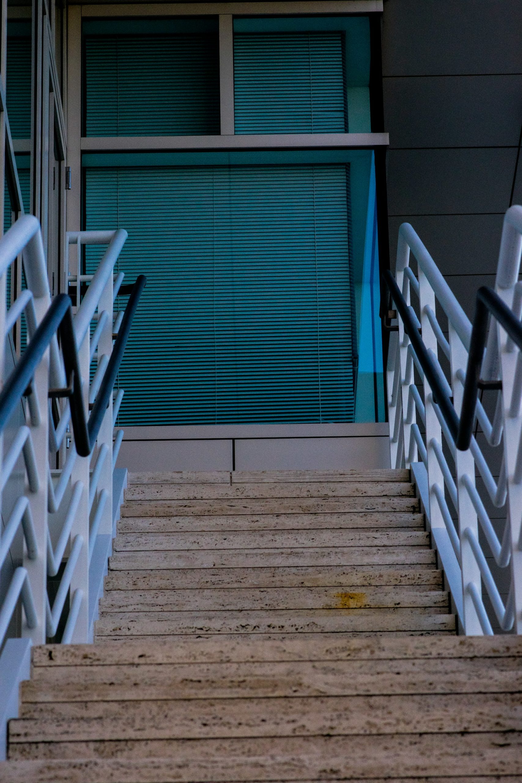 bradley-pisney-ka5vmOVUNAQ-unsplash Stair Railing Installation